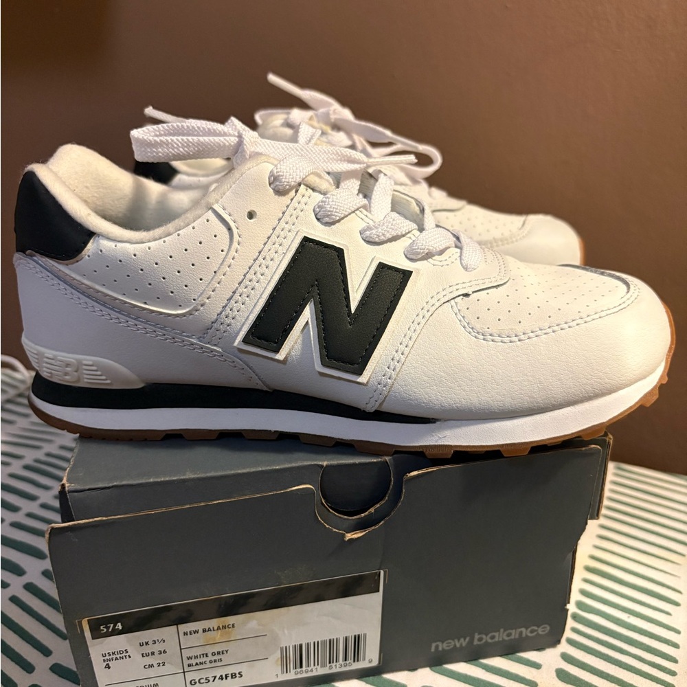 New Balance 574